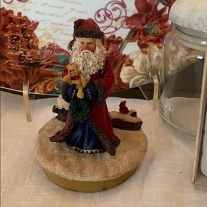 Christmas Holiday Santa Bringing Gift Candle Topper new in box Hallmark